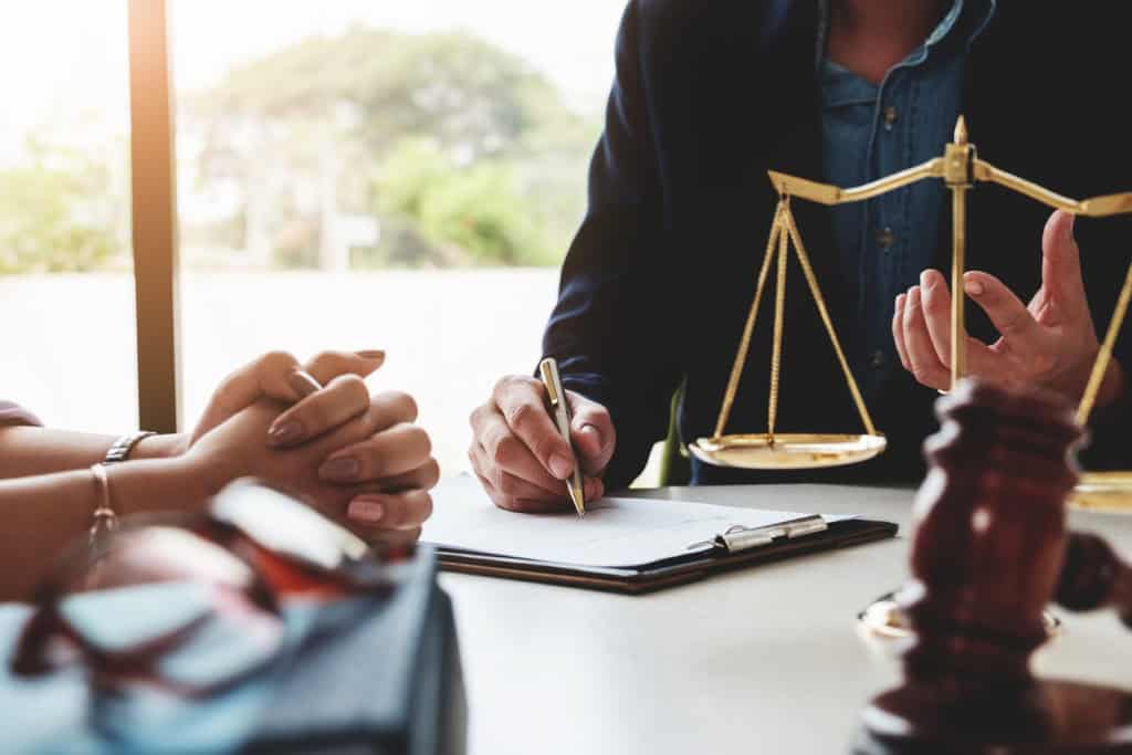 Court Applications vs. Mediation: A Less Stressful Path with EH Mediation Carlisle